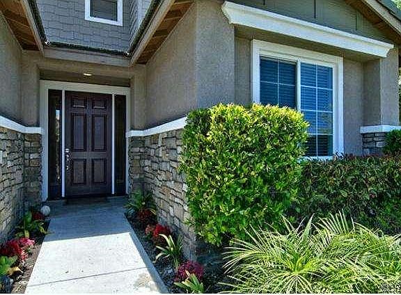 5th image of 2552 N Avalon Ave