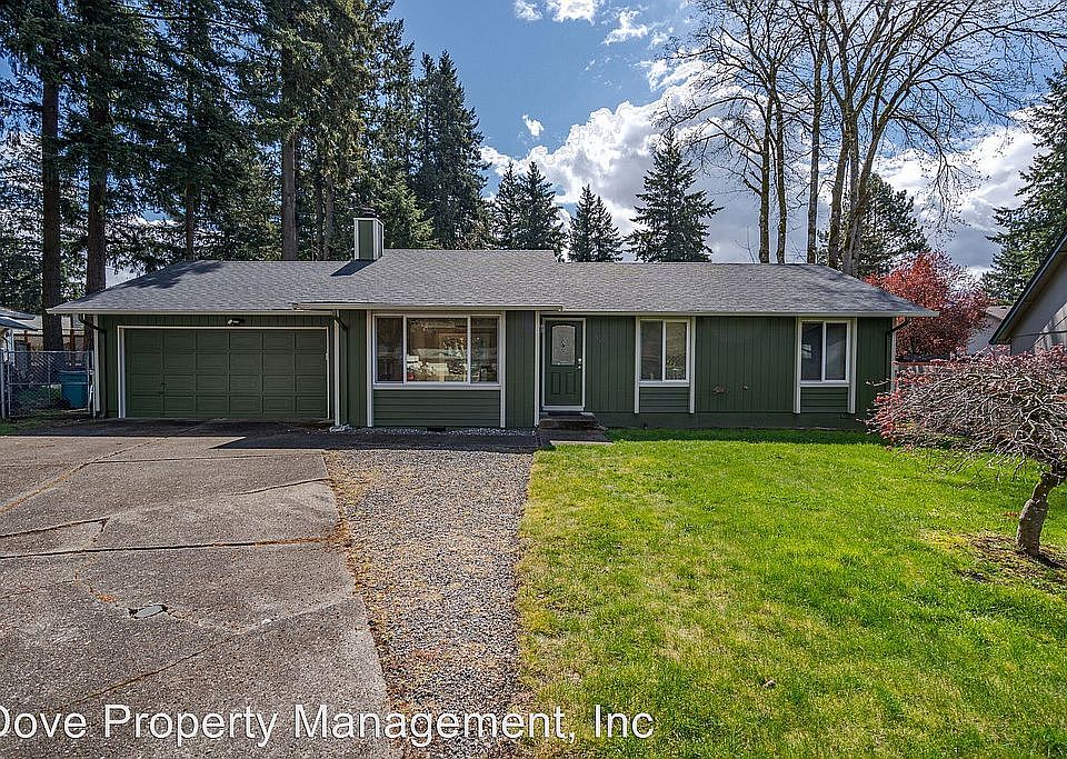 1st image of 401 NE 149th Ct