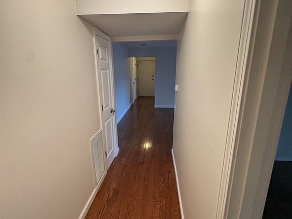 3rd image of 12 Shrewsbury Green Dr Unit I
