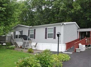 196 Fawn Valley Rd, Stroudsburg, PA 18360