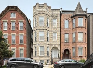 1406 W Superior St #R3, Chicago, IL 60642