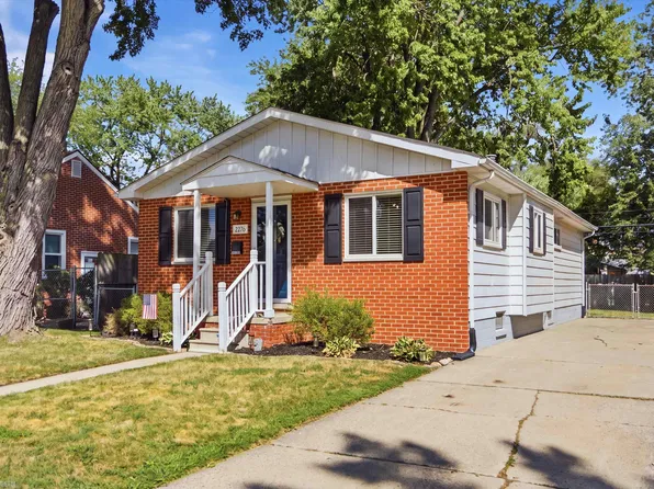 2226 Kipling Ave, Berkley, MI 48072