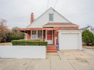 76 Clayton Ave, East Atlantic Beach, NY