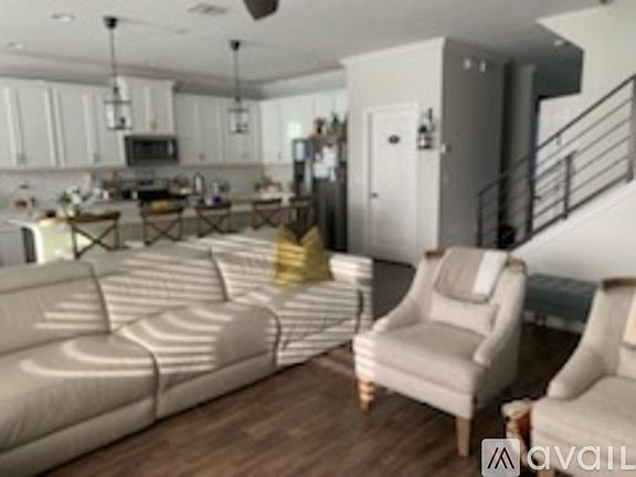 4th image of 3938 Loon Ln