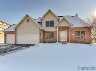 455 Windsor Dr, Oswego, IL 60543