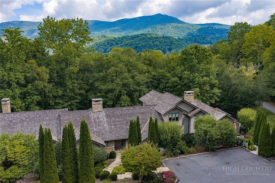 659 Clubhouse Drive #D2 — Elk River Club