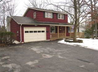 203 Wycliffe Rd, Syracuse, NY 13209