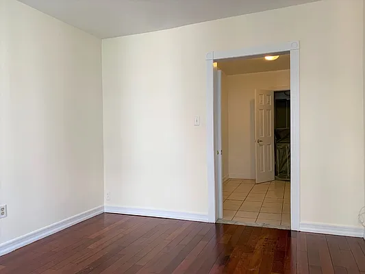 Rented by Gold & Appel Realty Corp | media 9