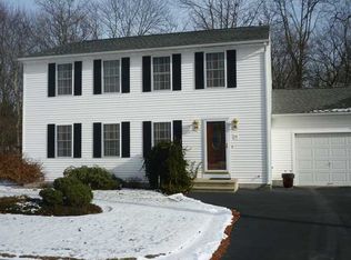 24 Rachella Ct, East Providence, RI 02914