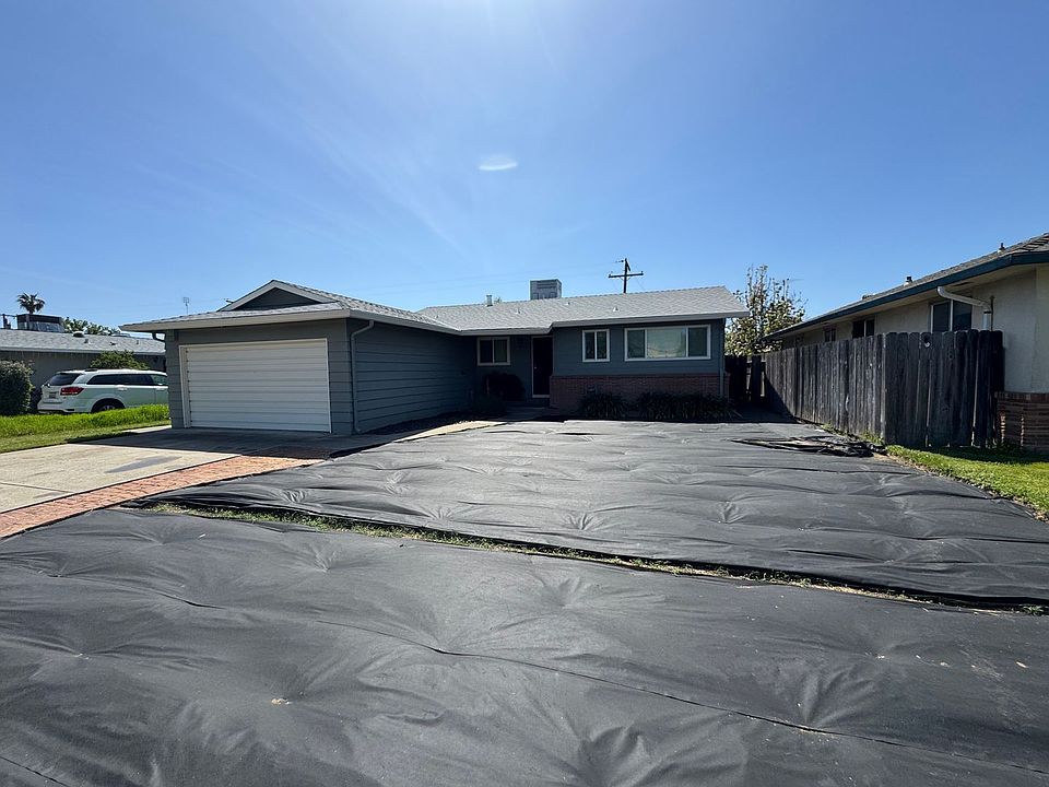 1st image of 1416 32nd Ave