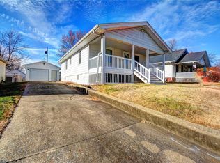 315 S 23rd Pl, Decatur, IL 62521