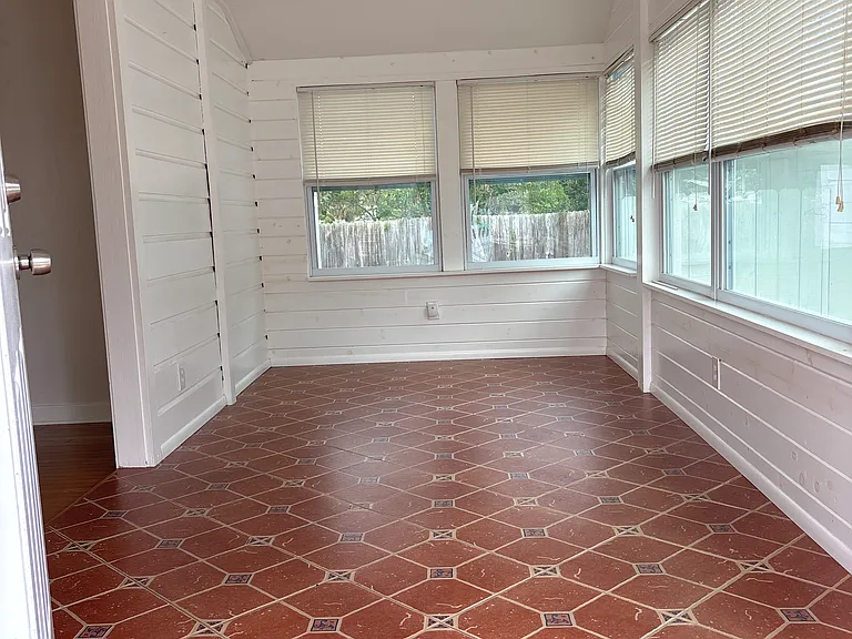 Florida room