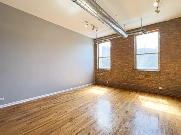 1832 S Bishop St #309, Chicago, IL 60608