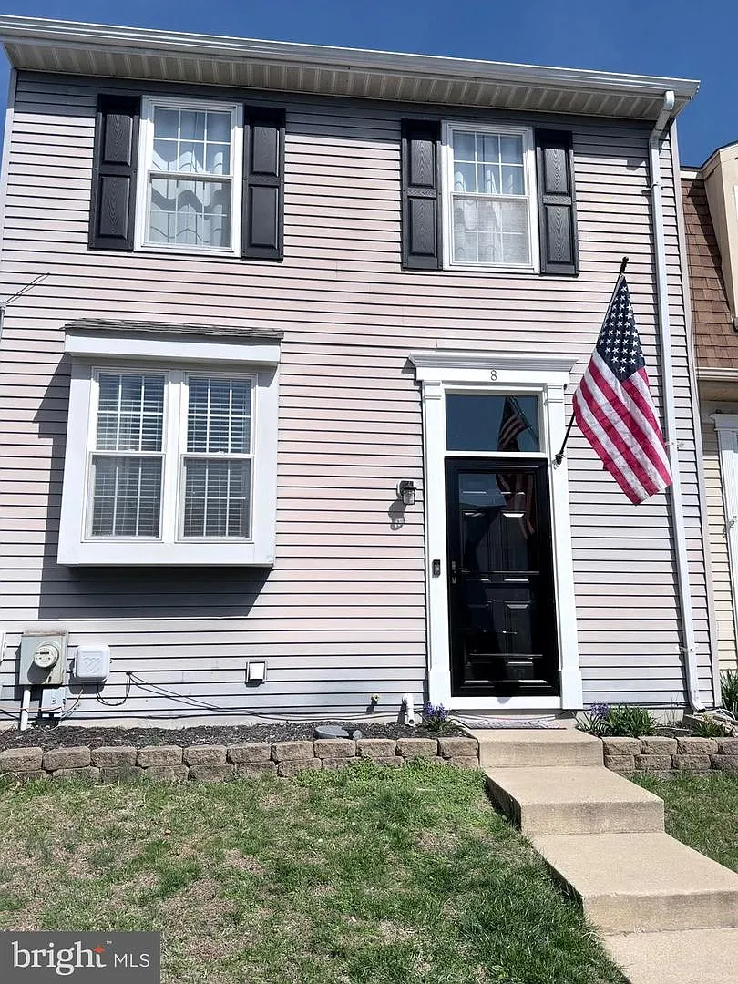 8 Anchor Ct photo 1