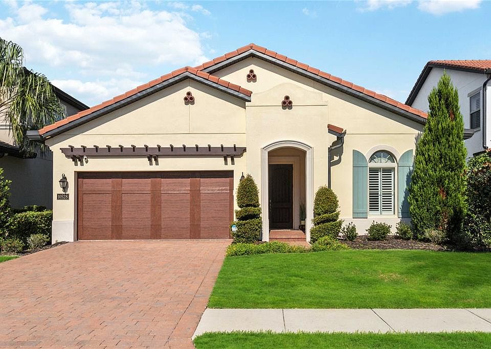 1st image of 10528 ROYAL CYPRESS WAY