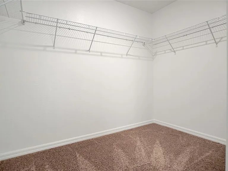 9224 Westside Hills Dr — Photo 12