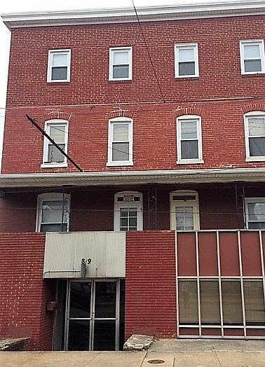 1st image of 819 Washington Ave APT 2W