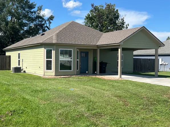 1039 Lillian Michel Dr, Breaux Bridge, LA 70517