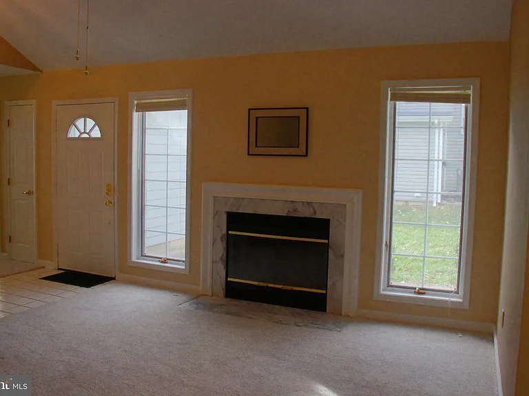 48070 Mayflower Dr — Photo 19