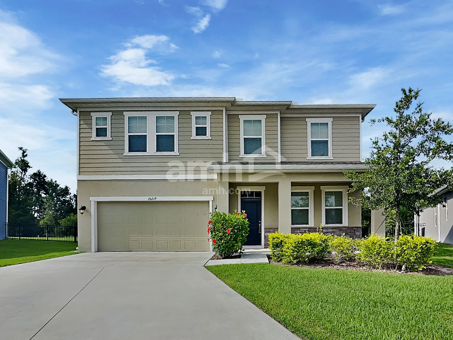 4 bed, 2.5 bath, 2449 sqft, $2,940 — Photo 1