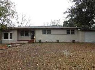 5712 Marlin Ct, Jacksonville, FL 32277