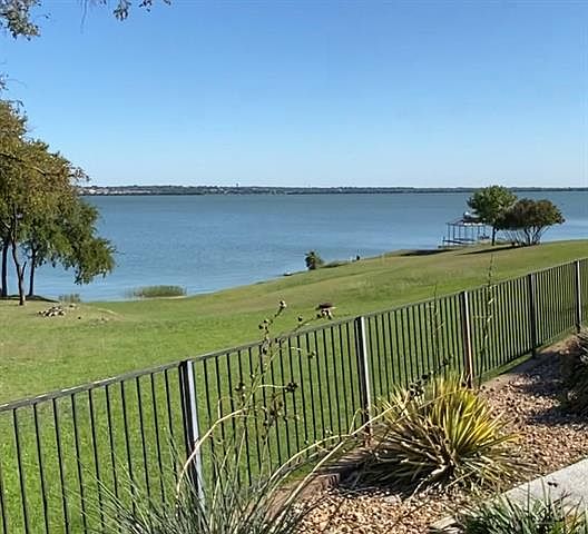 2nd image of 508 Point Royal Dr