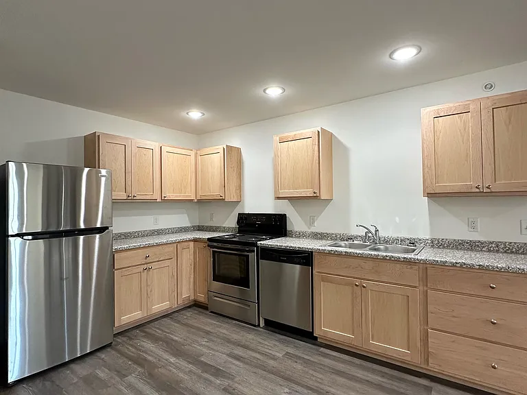 835 E Wisconsin St #602 — Photo 7