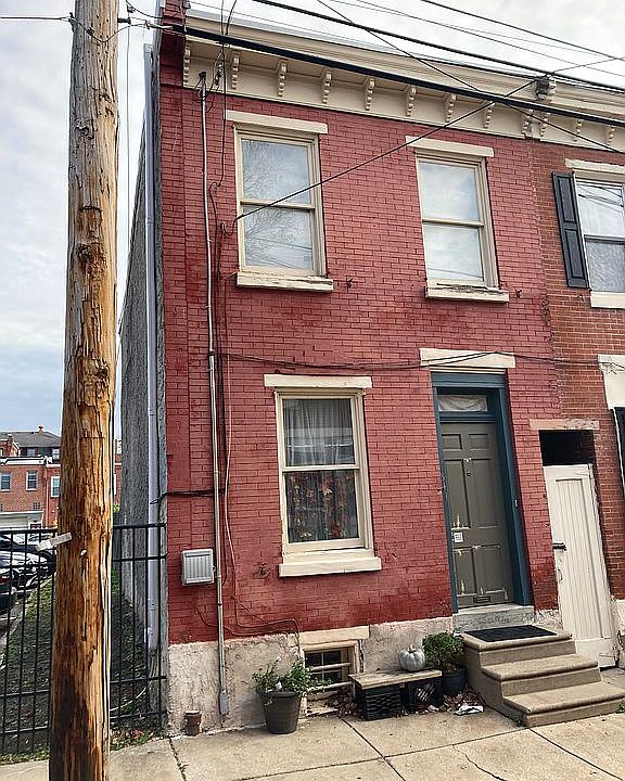 1st image of 341 N Sloan St
