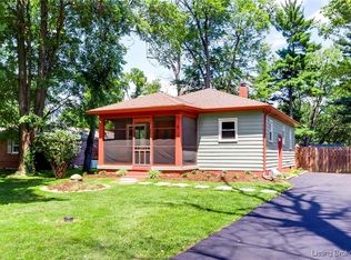 5 Forest Dr, Jeffersonville, IN 47130