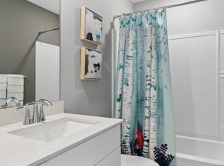 23218 Amber Dr, Rogers, MN 55374