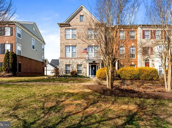 1012 Hampton St, Fredericksburg, VA 22401