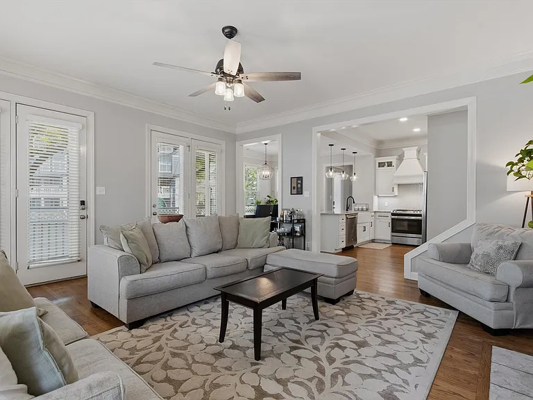 1012 River Currents Dr — Photo 5