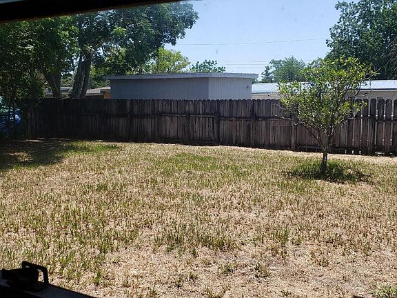 2nd image of 10910 N Aster Ave
