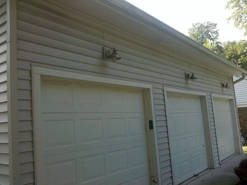 2nd image of 1425 Kessler Blvd E Dr