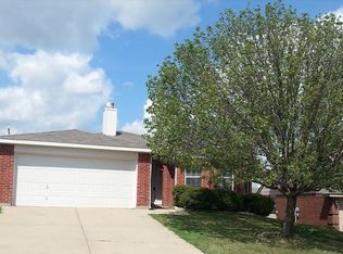 10204 Dawson Trl, Fort Worth, TX 76108