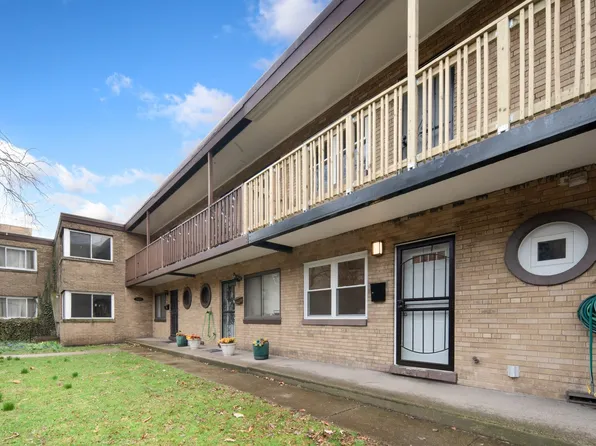 5481 S Cornell Ave APT B, Chicago, IL 60615