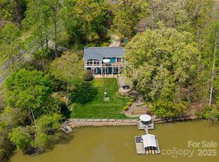 1430 Mollys Backbone Rd, Catawba, NC 28609