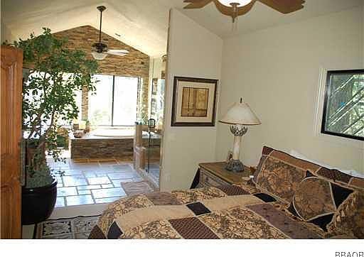 5th image of 27657 Peninsula Dr #124