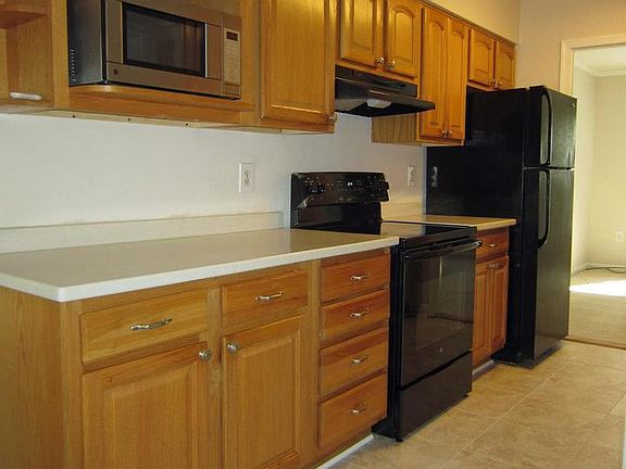 2nd image of 9976 Whitewater Dr