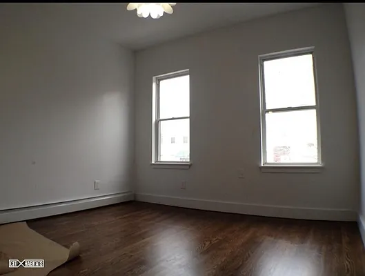 Rented by Citi Habitats | media 31