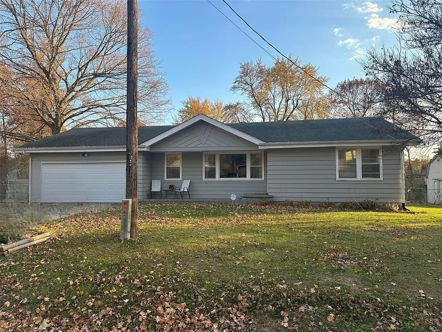 516 Melbourne Dr photo 1