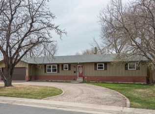 2390 Crabtree Dr, Centennial, CO 80121