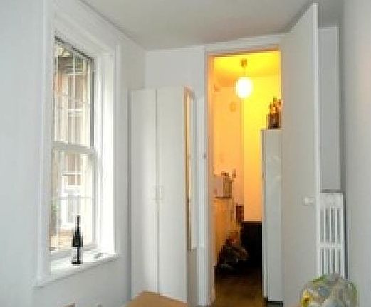 3rd image of 332 E 53rd St