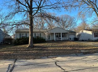 2313 Mariposa Dr, O'Fallon, MO 63368