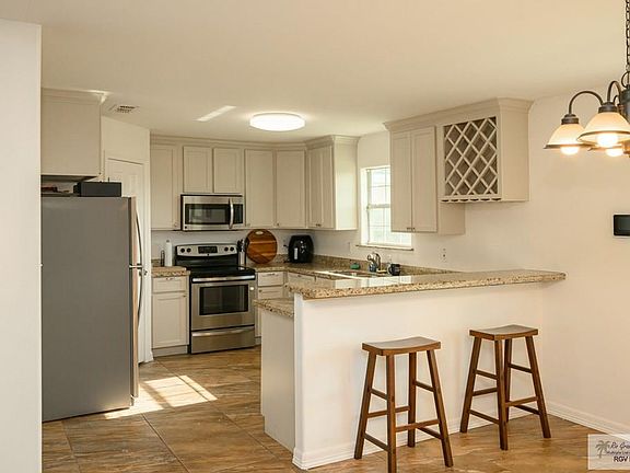 5th image of 23280 Tangerine Ave