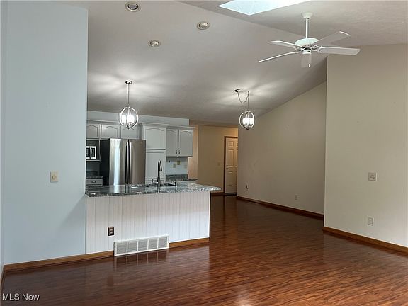 4th image of 5289 Queen Ann Way