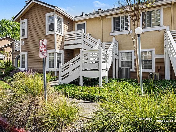 2nd image of 2915 N Texas St APT 248
