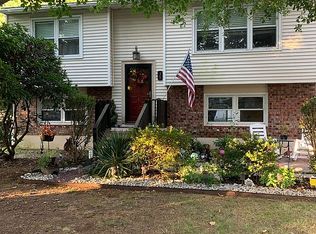 35 Cedar Dr, Cape May Court House, NJ 08210
