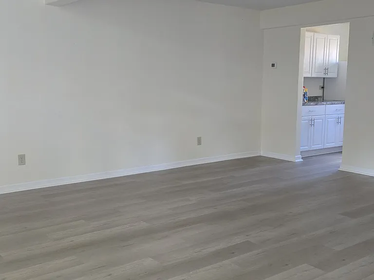 762 Mentor Ave #48 — Photo 2
