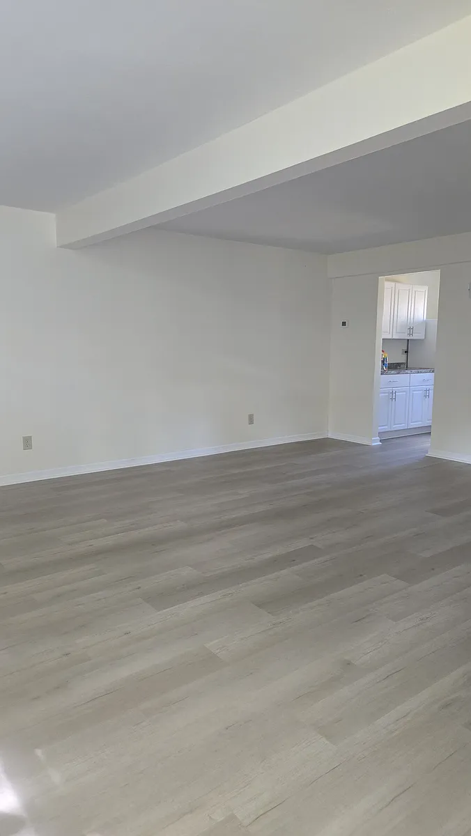 Building Photo - 762 Mentor Ave #48